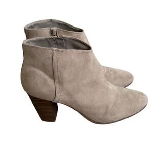Old Navy Faux Suede Booties.  Size 10.